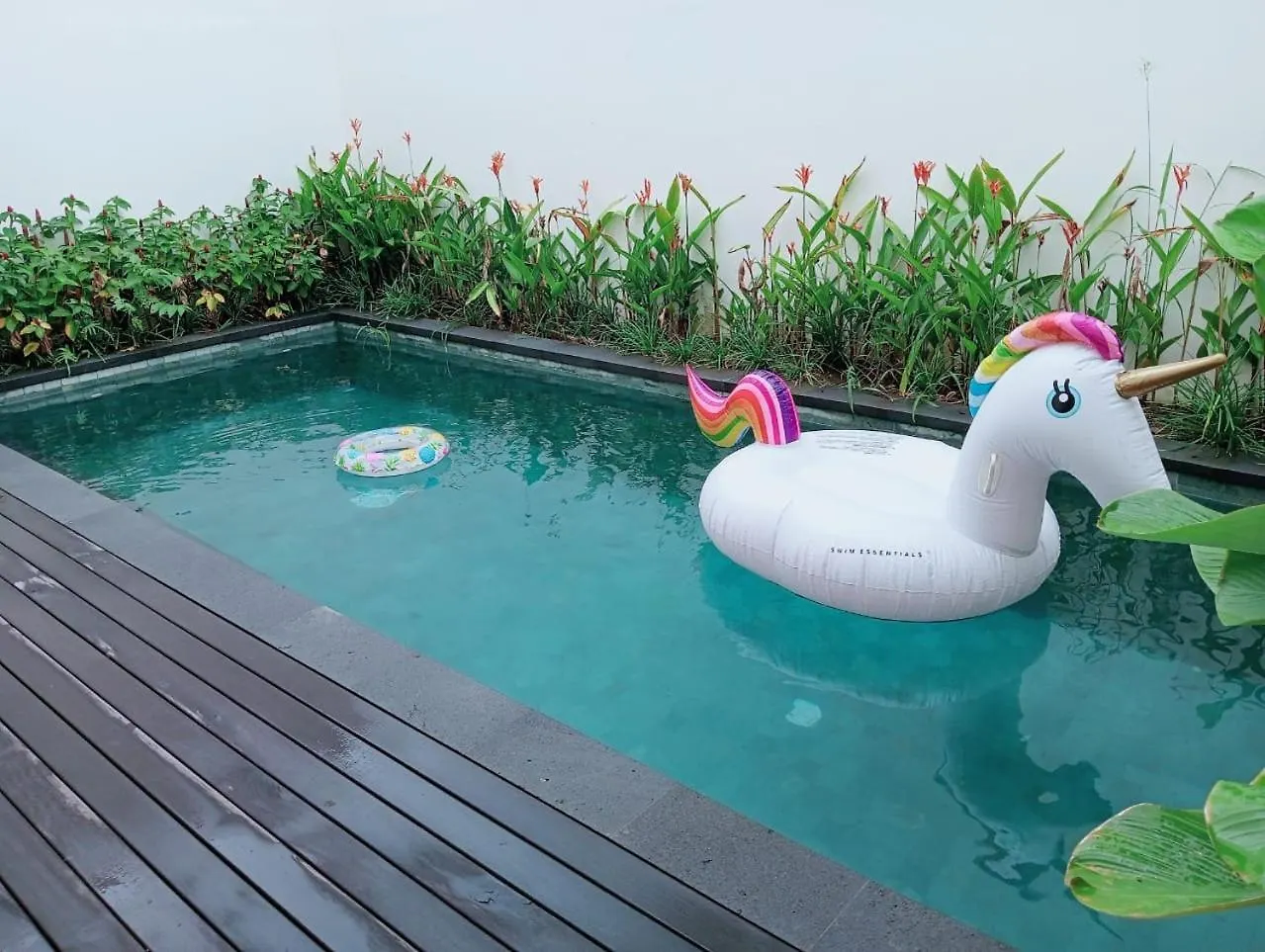 Rivera Villa Seminyak Homestay