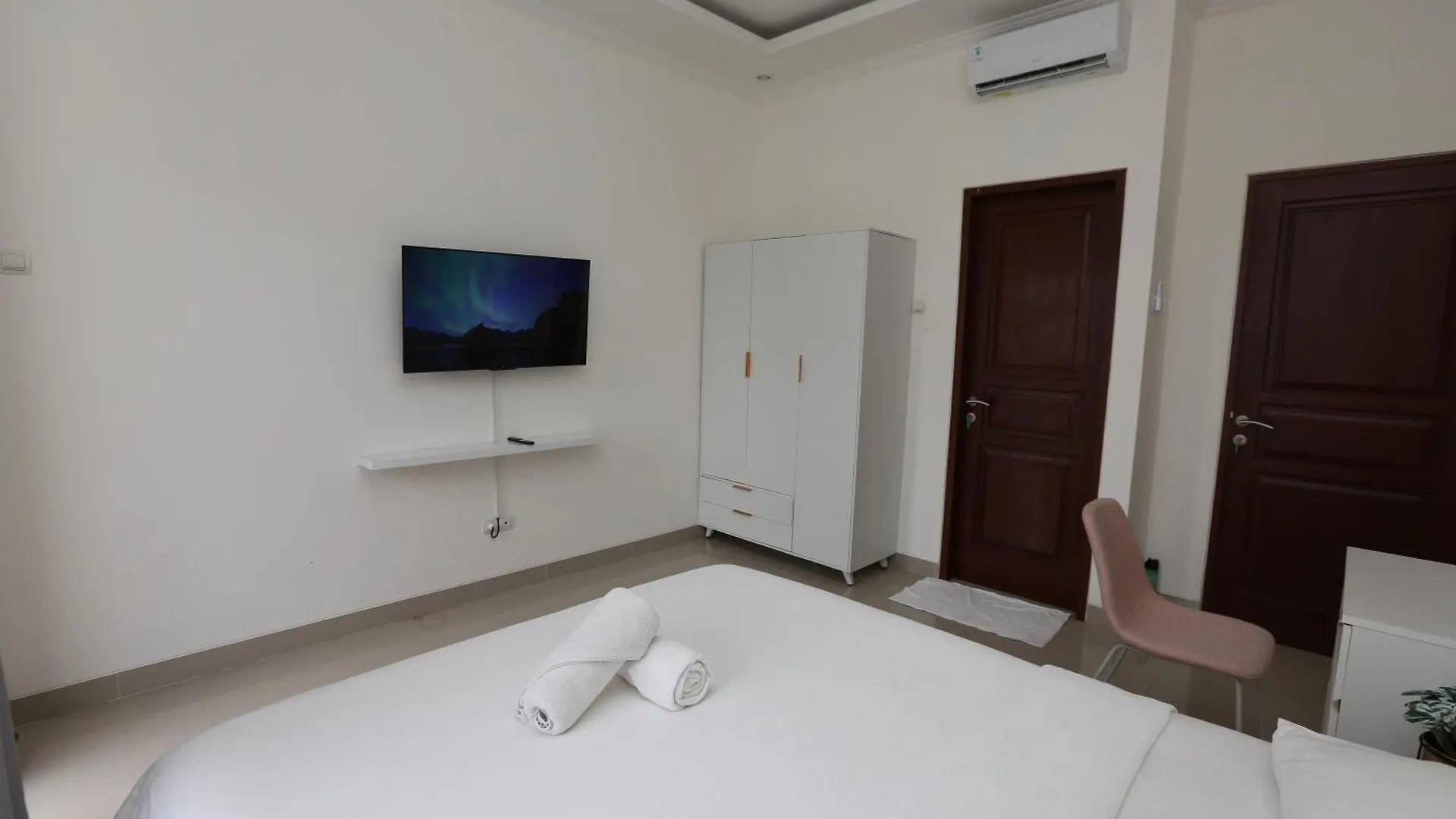 Homestay Rivera Villa Seminyak